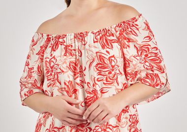 Μπλούζα βισκόζη off-shoulder με βολάν εμπριμέ τρόπικαλ -  - 