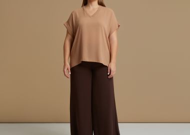 Μπλούζα essential με V-λαιμόκοψη - MAT FASHION - 