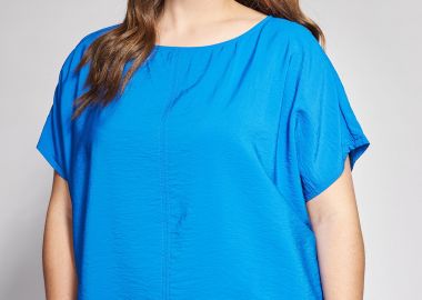 Μπλούζα κοντομάνικη σε όψη λινού -  - 