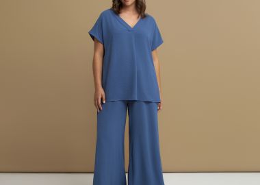 Μπλούζα κρεπ airwashed με V-λαιμόκοψη και πιέτα μπροστά - MAT FASHION - 