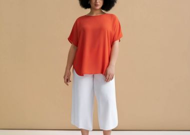 Μπλούζα κρεπ με στρογγυλή λαιμόκοψη - MAT FASHION - 