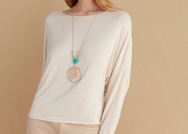 Μπλούζα με άνοιγμα στη πλάτη και κολιέ - 5206634956217 -  - 