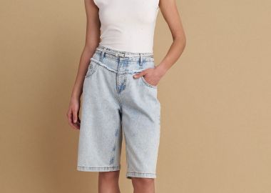 Μπλούζα με διακοσμητικές λεπτομέρειες - 5206634942302 -  - 