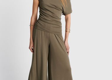 Μπλούζα με ντραπέ ώμο - 5206179082983 -  - 