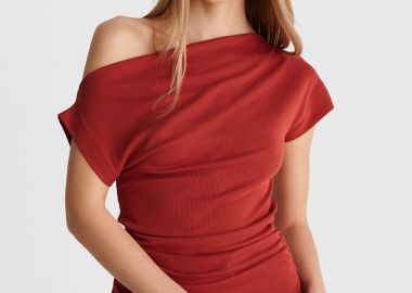 Μπλούζα με ντραπέ ώμο - 5206179083003 -  - 