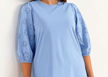 Μπλούζα με reglan διάτρητα μανίκια σιελ χρώμα plus size -  - 