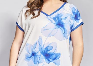 Μπλούζα σατινέ με εμπριμέ φλοράλ όψη -  - 