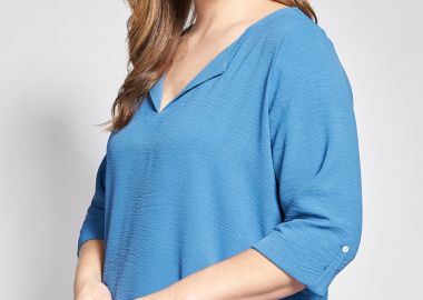 Μπλούζα washed με V και γυριστά μανίκια -  - 