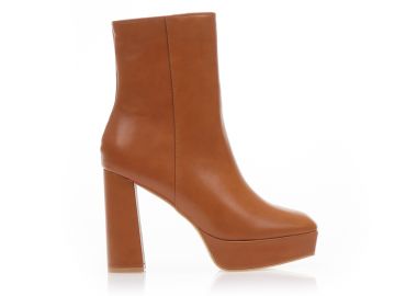 Μποτάκια κάμελ δερματίνη με φερμουάρ και τετράγωνο τελείωμα ΚΑΜΕΛ - Tsoukalas - 