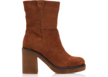 Μποτάκια κάμελ σουέτ με φιάπα και ιδιαίτερο τακούνι ΚΑΜΕΛ - Tsoukalas - 