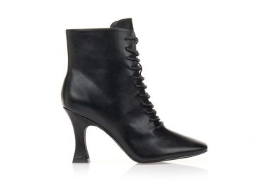 Μποτάκια μαύρα με κορδόνια ΜΑΥΡΟ - Tsoukalas - 