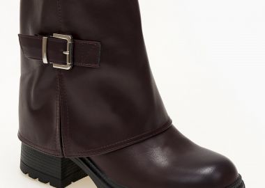 Μποτάκια με γκέτα και μεταλλική αγκράφα - Μπορντώ - Issue - 