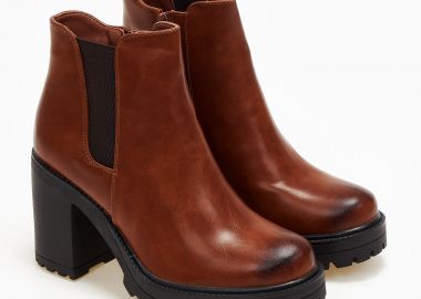 Μποτάκια με λάστιχο στο πλάι - Κάμελ - Issue - 