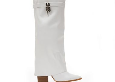 Μπότες λευκές δερματίνη cowboy με εφέ αναδιπλούμενης φάσας και αγκράφα ΛΕΥΚΟ - Tsoukalas - 