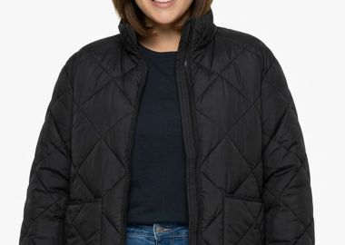 Μπουφάν ελαφρύ plus size καπιτονέ σε μαύρο χρώμα -  - 