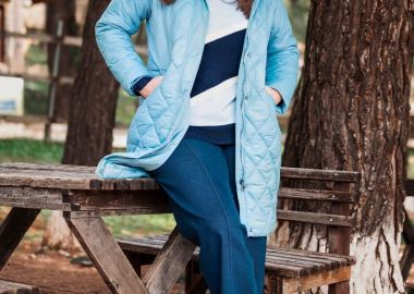 Μπουφάν μακρύ καπιτονέ με αποσπώμενη κουκούλα -  - 