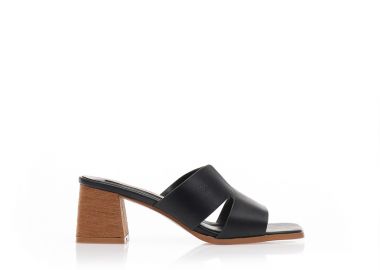 Mules μαύρα δερματίνη με εφέ ξύλου στο τακούνι ΜΑΥΡΟ - Tsoukalas - 