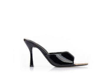 Mules με μεταλλική λεπτομέρεια ΜΑΥΡΟ - Tsoukalas - 