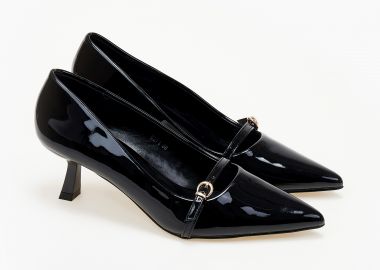 Μυτερές γόβες λουστρίνι και μεταλλική λεπτομέρεια - Μαύρο - Issue - 