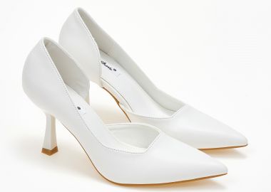 Μυτερές γόβες με λεπτό τακούνι και άνοιγμα στο πλάι - Λευκό - Issue - 