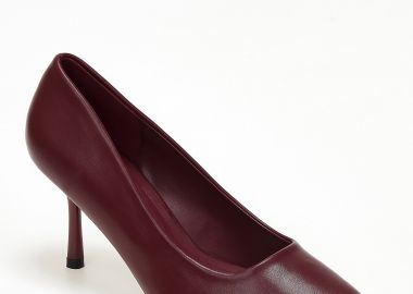 Μυτερές κλασσικές γόβες - Μπορντώ - Issue - 