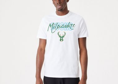 NEW ERA MILWAUKEE BUCKS NBA SCRIPT TEE T-SHIRT ΑΣΠΡΟ - NEW ERA - 