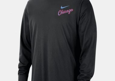 Nike Chicago Bulls Essential Ανδρική Μπλούζα Μακρύ Μανίκι (9000234563_1469) - Nike - 