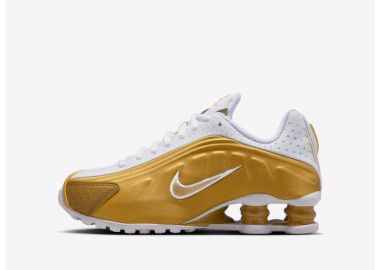 Nike Shox R4 Metallic Gold White GS Sports Shoes CW2626700 - Nike - 