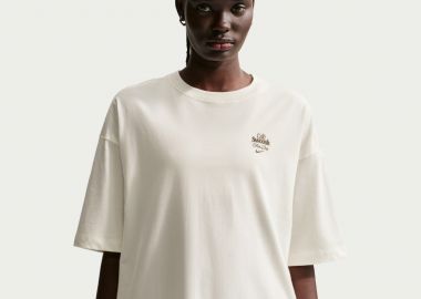 Nike Sportswear Classic W Oversized ShortSleeve TShirt SailDark HazelDark Hazel IQ1091133 MBS - Nike Sportswear - 