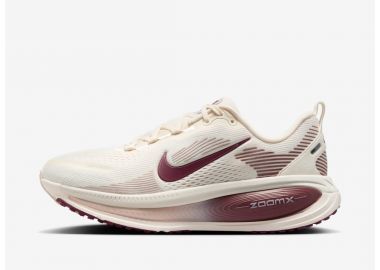 Nike Vomero 18 Pale Ivory Red Sepia Silt Red Dark Team Red Women's HM6804108 MBS - Nike - 
