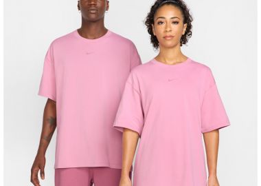 Nike x NOCTA Max 90 Tshirt Elemental PinkDesert Berry FN7663698 MBS - Nike - 