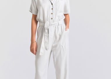 Ολόσωμη φόρμα με ζώνη από lyocell - FUNKY BUDDHA - 