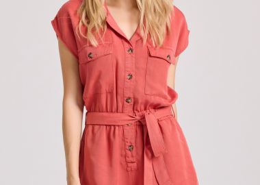 Ολόσωμη φόρμα σορτς με ζώνη από lyocell - FUNKY BUDDHA - 