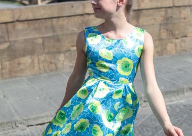 Παιδικό αμάνικο εμπριμέ φόρεμα για κορίτσι - ΦΛΟΡΑΛ 46-224278-7 - energiers - 