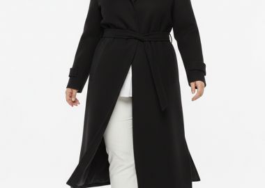 Παλτό με ανοίγματα και ζώνη σε μαύρο χρώμα -  - 