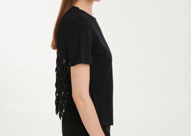 Panelled T-Shirt in Black - Cutcuutur - 