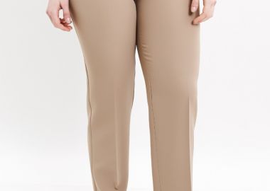 Παντελόνι κρεπ με λάστιχο στα πλαϊνά σε μπεζ χρώμα -  - 