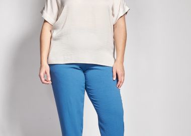 Παντελόνι με ρεβέρ σε ανάγλυφη υφή washed -  - 