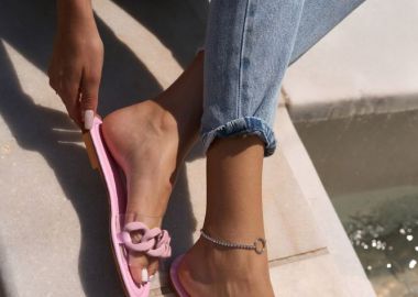 Παντόφλα Φλάτ Με Διάφανο Λουρί & Αλυσίδα -  - 