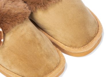 Παντόφλες κάμελ σουέτ πουά και γούνα με φιογκάκι ΚΑΜΕΛ - Tsoukalas - 