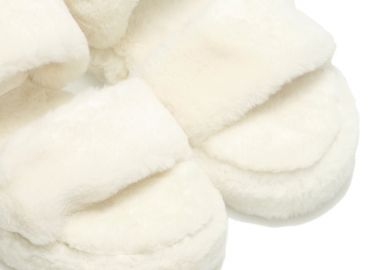 Παντόφλες λευκές γούνινες χιαστί με λάστιχο ΛΕΥΚΟ - Tsoukalas - 