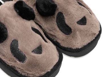 Παντόφλες μαύρο και πούρο σουέτ με γούνα σχέδιο Panda ΠΟΥΡΟ - Tsoukalas - 