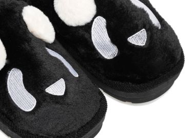 Παντόφλες μαύρο σουέτ με γούνα σχέδιο Panda ΜΑΥΡΟ - Tsoukalas - 