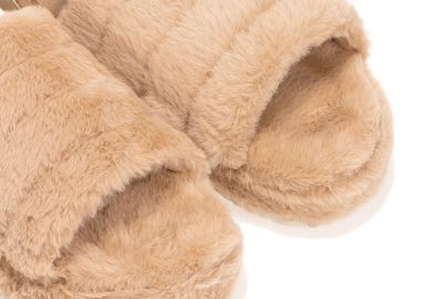 Παντόφλες μπεζ γούνινες με λάστιχο ΜΠΕΖ - Tsoukalas - 