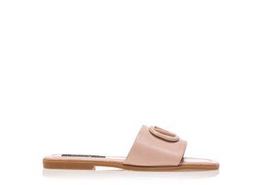 Παντόφλες ροζ δερματίνη με διακοσμητική αγκράφα στη φάσα ΡΟΖ - Tsoukalas - 