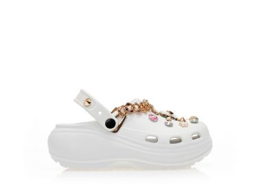 Παντόφλες σαμπό λευκές λάστιχο με χρυσά διακοσμητικά και αλυσίδα ΛΕΥΚΟ - Tsoukalas - 