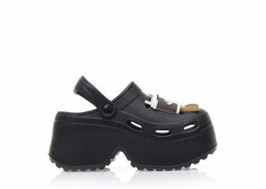 Παντόφλες σαμπό μαύρες λάστιχο με ιδιαίτερα διακοσμητικά ΜΑΥΡΟ - Tsoukalas - 