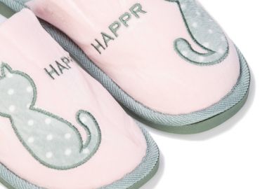 Παντόφλες σουέτ ροζ και γκρι ανοικτό πουά σχέδιο γατούλα ΡΟΖ - Tsoukalas - 