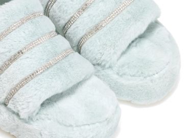 Παντόφλες τιρκουάζ γούνινες με στρας και λάστιχο ΤΥΡΚΟΥΑΖ - Tsoukalas - 