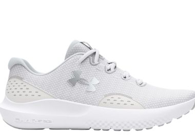 Παπούτσια Running Under Armour Low Charged Surge 4 3027007-100 Γυναικείο - Under Armour - 